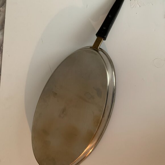 Shallow Sauté / Fry Pan for Fish with Bakelite Handle